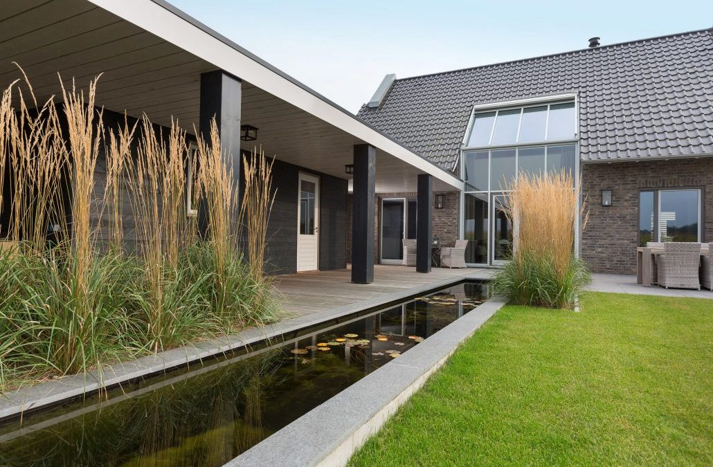 Tuinaanleg luxe overkapping